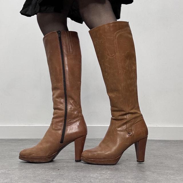 Tan leather campus boots