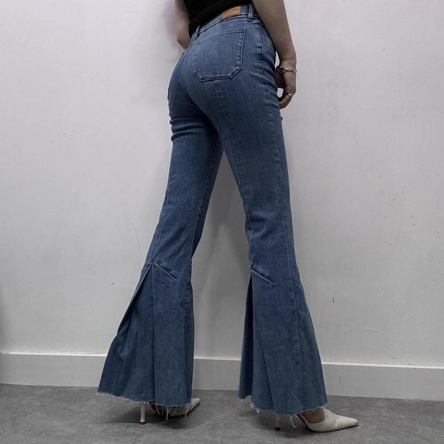 Flared pleated bootcut jeans
