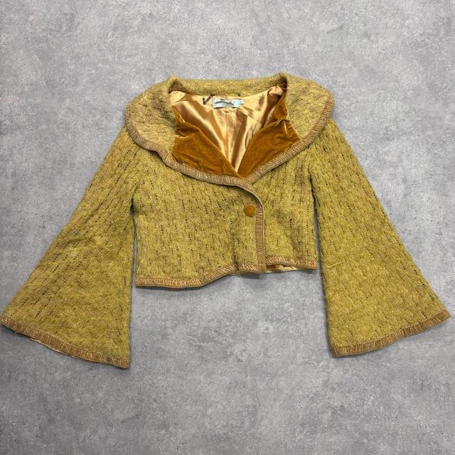 Wool knitted ultra flared jacket