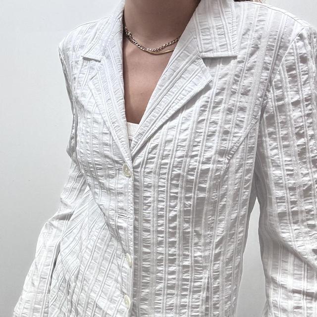 White ribbed pinstripe textured blazer