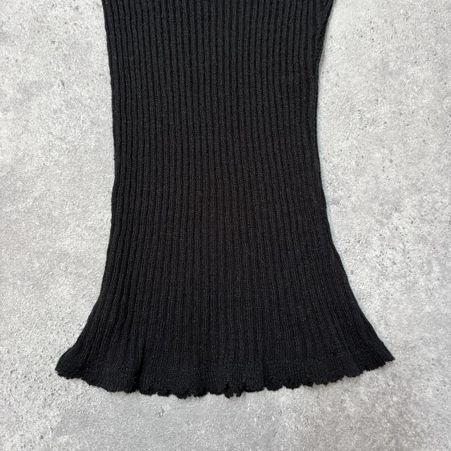 Ribbed sheer black vest