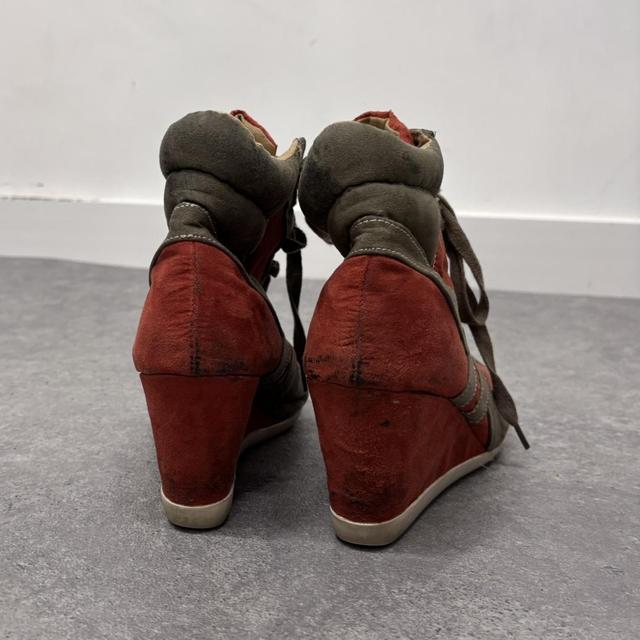 Chunky lace wedge trainers