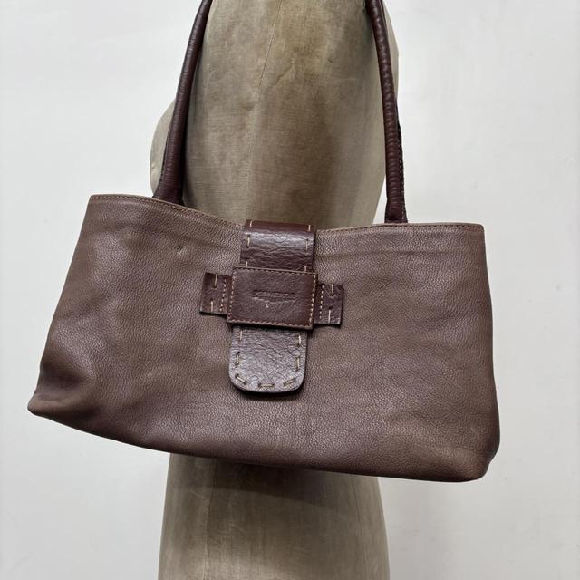 Brown leather shoulder bag
