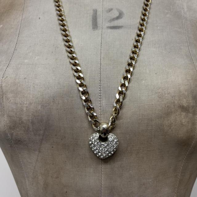 Chunky gold chain heart necklace