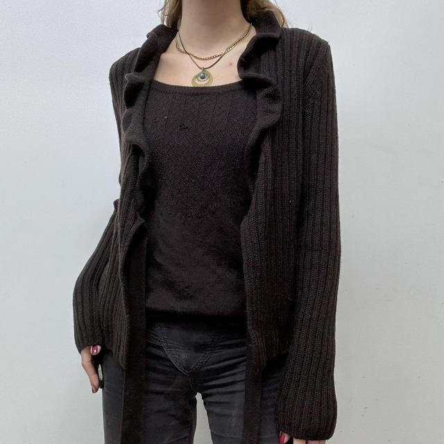 Knitted brown ribbed cardigan