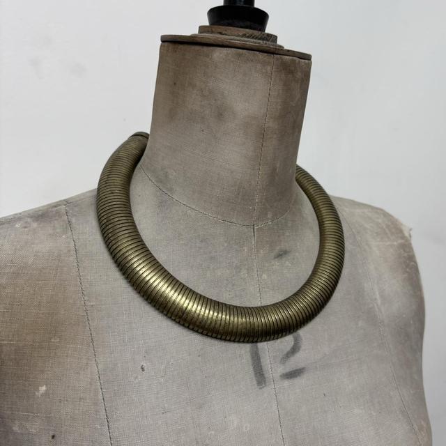 Gold chunky collar necklace