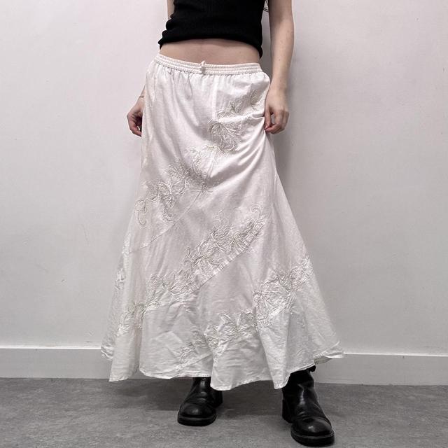 White lace embroidered maxi skirt