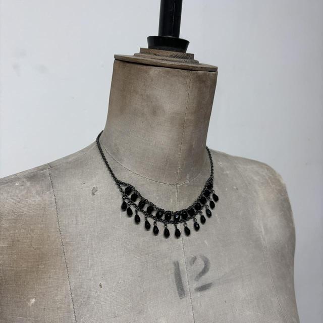 Drape chain bead grunge necklace