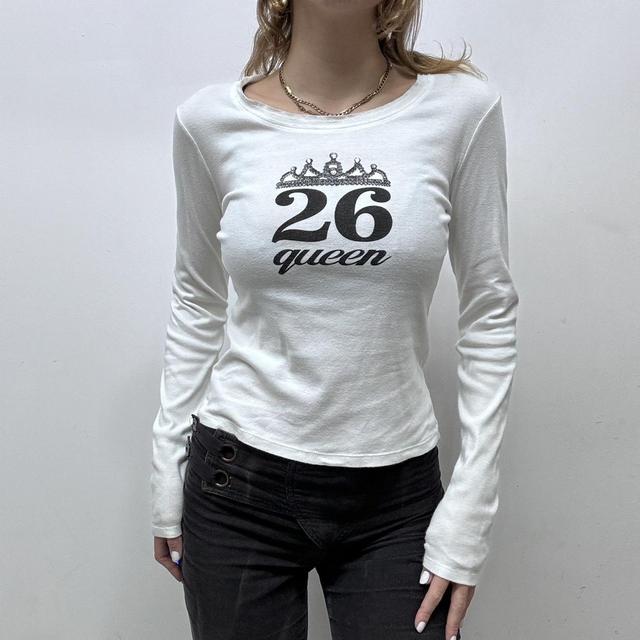 Graphic printed white tshirt