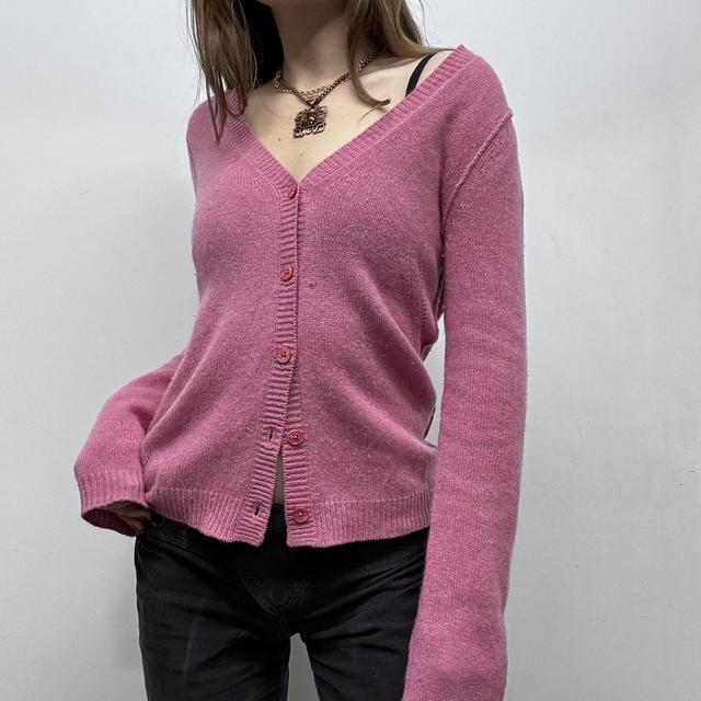 Pink slouchy knitted cashmere cardigan