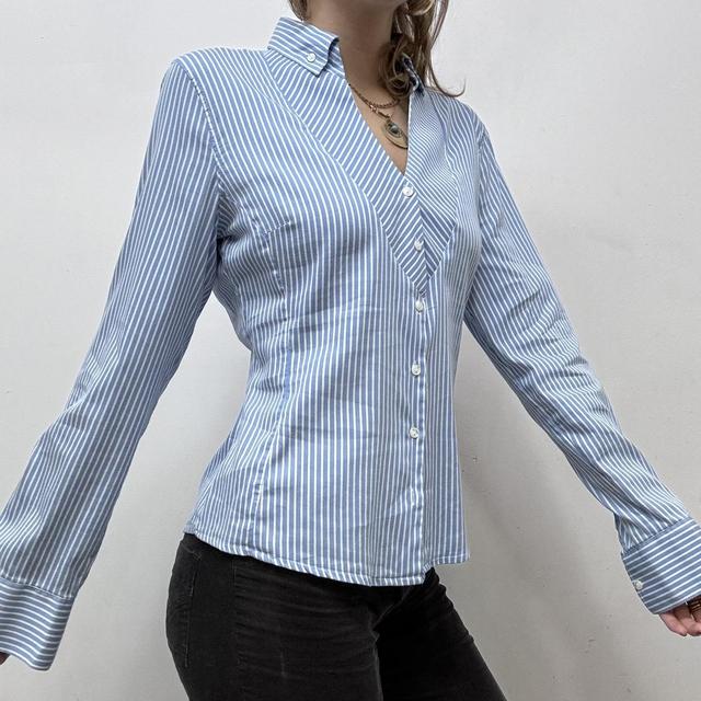 Blue pinstripe fitted officecore shirt