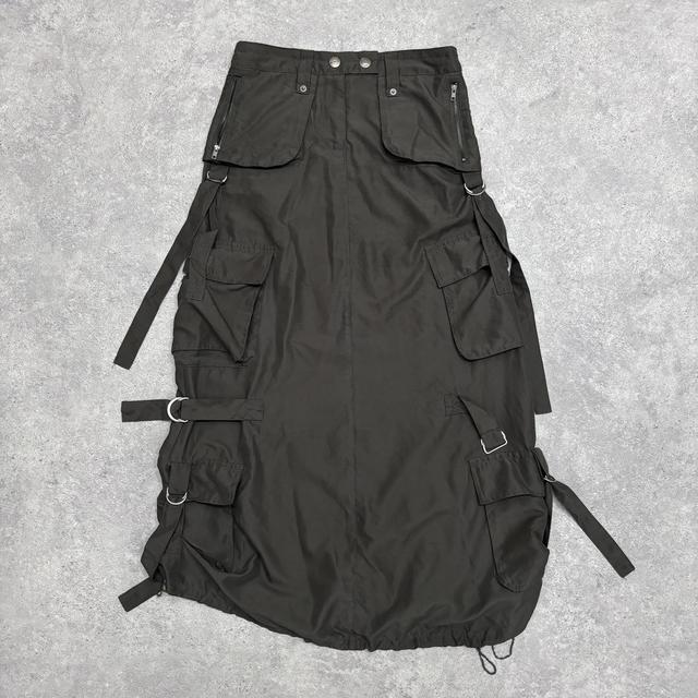 Khaki cargo parachute skirt