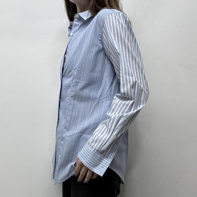 Blue pinstripe minimalist shirt