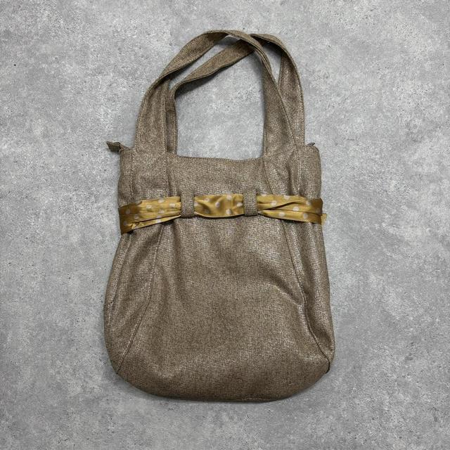 Brown bow shoulder bag