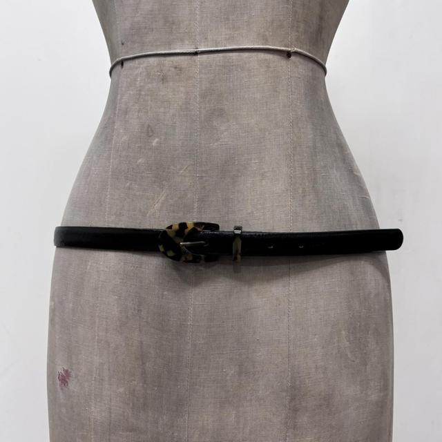Black leather tortoise shell belt