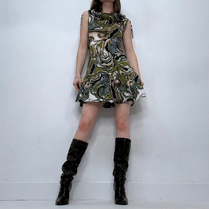 fitted flared abstract patterned flared mini dress