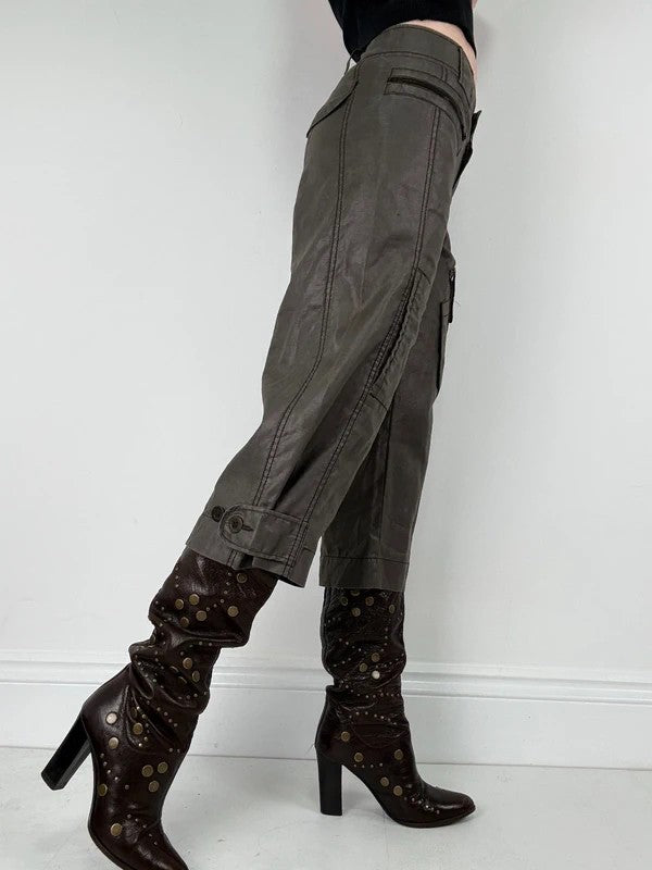 brown stright leg cropped capri pants