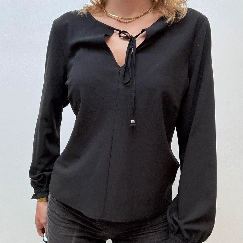 black puff balloon shirt