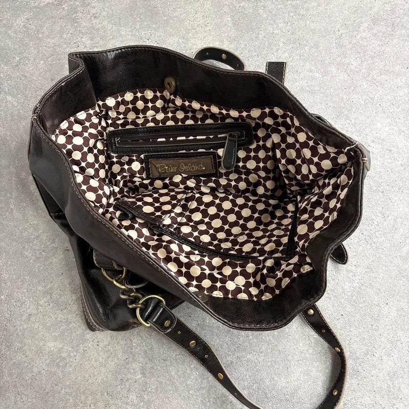 Chunky brown buckle chain shoulder bag