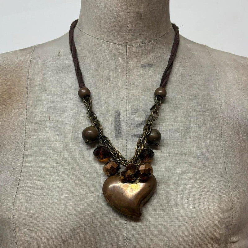 chunky oversized heart necklace