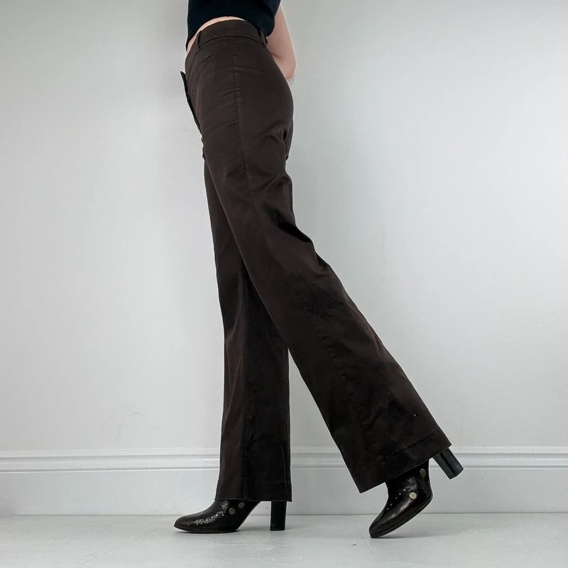 Brown flared pocket front trousers