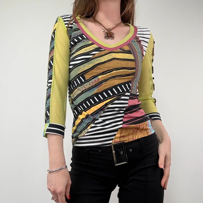 Save the Queen Graphic Patterned T-Shirt