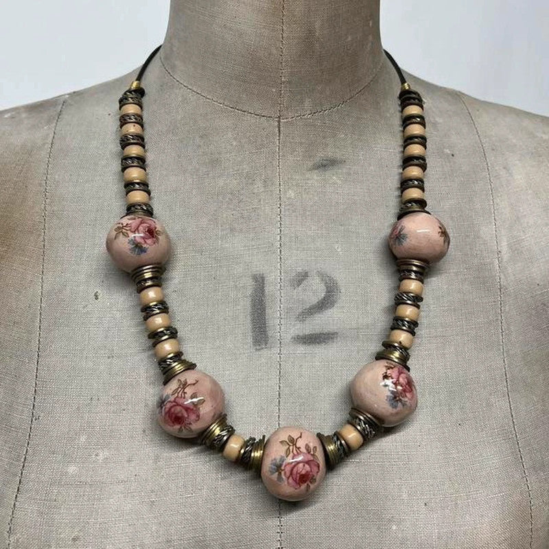 Chunky beaded boho rose necklace