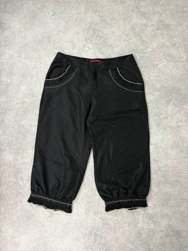 black capri pants pleated ruffle hem trousers