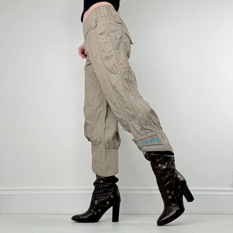 khaki low rise puff pleated trousers