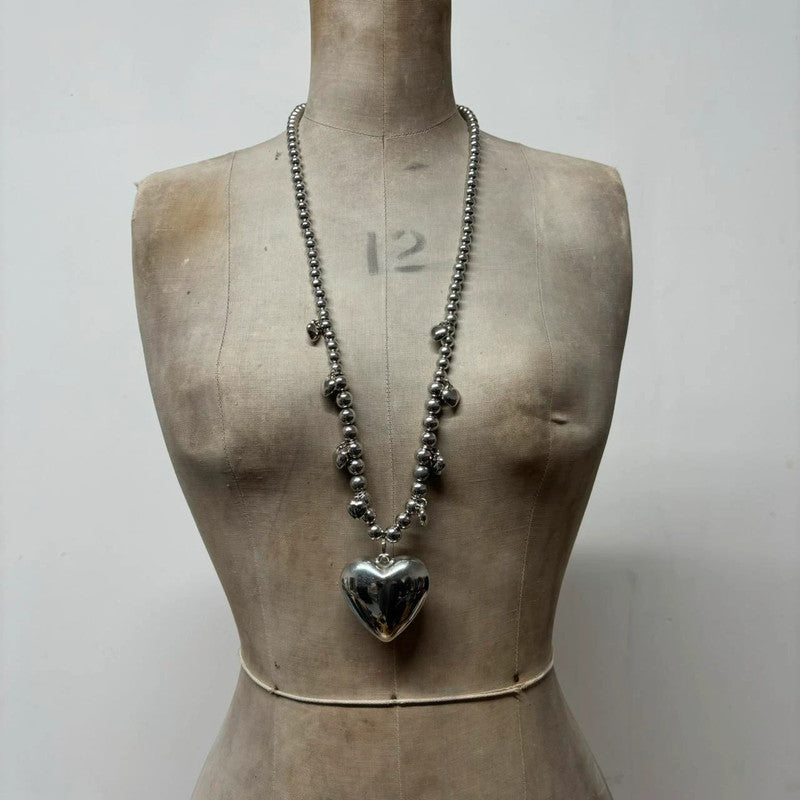 chunky oversized heart necklace