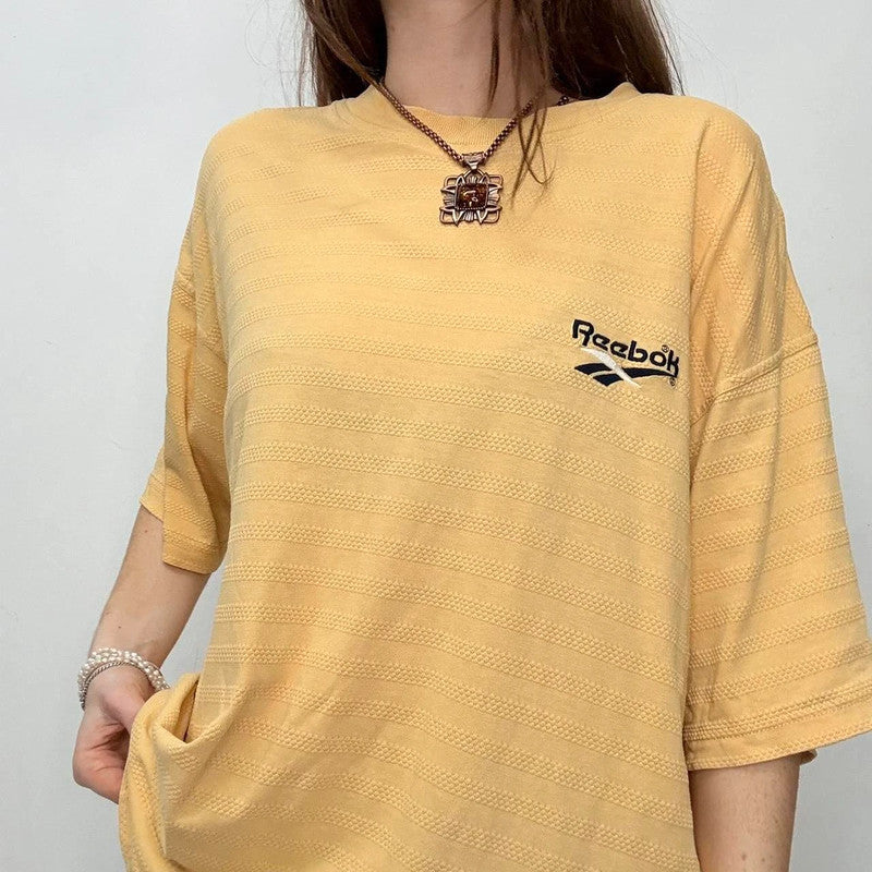baggy short sleeve yellow Reebok t-shirt