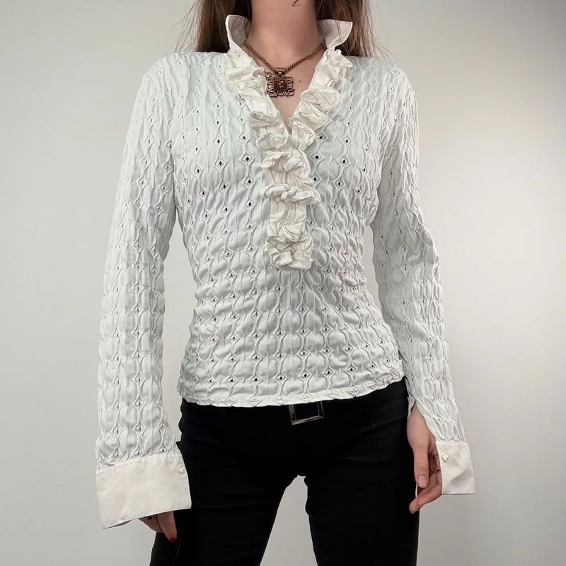 textured white fitted ruffle shirt