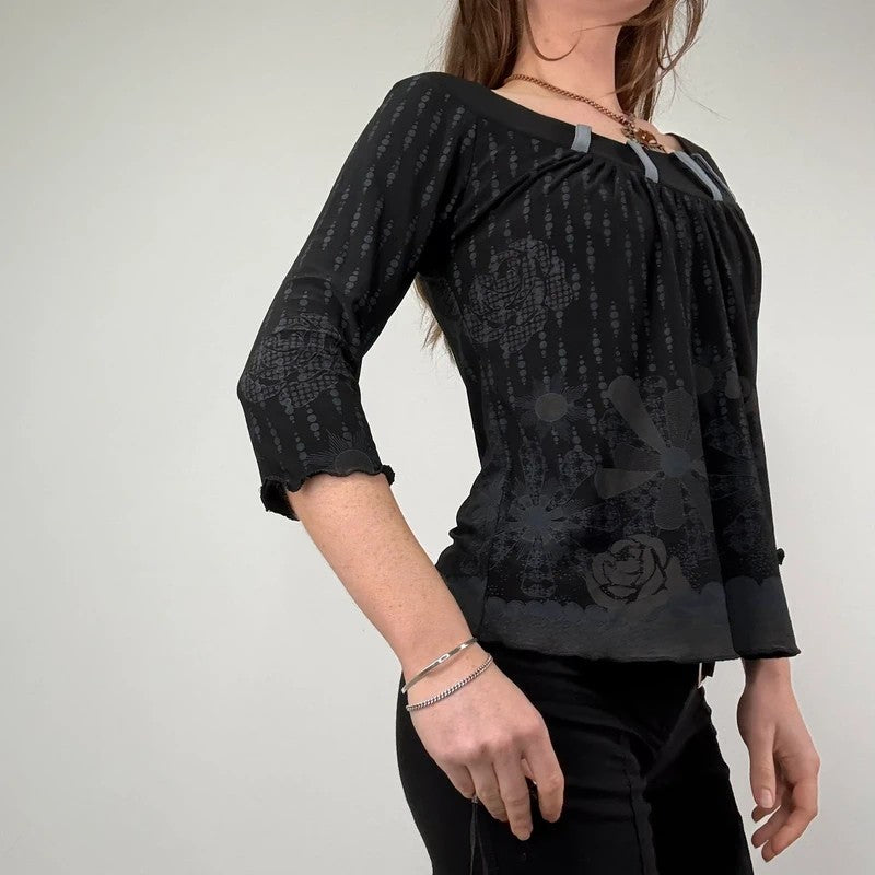 black wide neck belt loop 3/4 length sleeve polkadot t-shirt