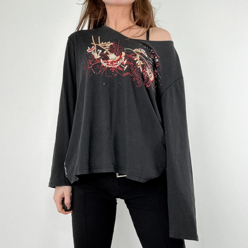 Black slouchy graphic grunge top