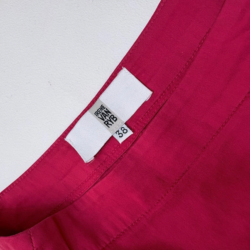 red straight leg trousers