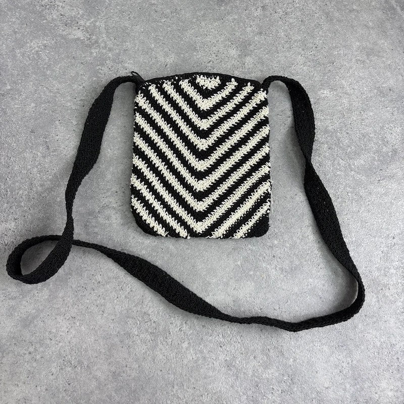 Crochet chevron black and white mini pouch bag
