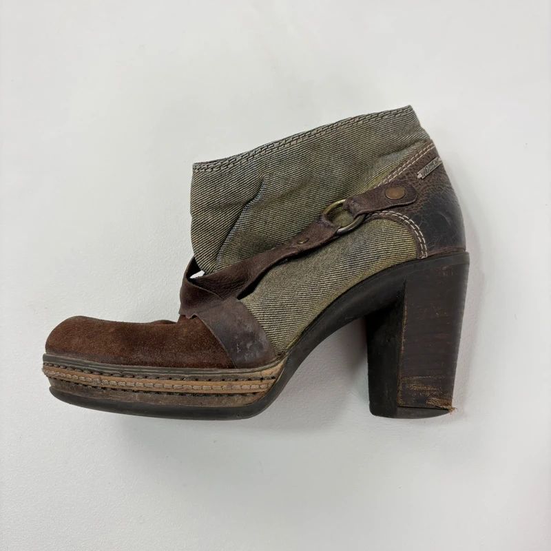 Diesel khaki leather buckle heeled boots