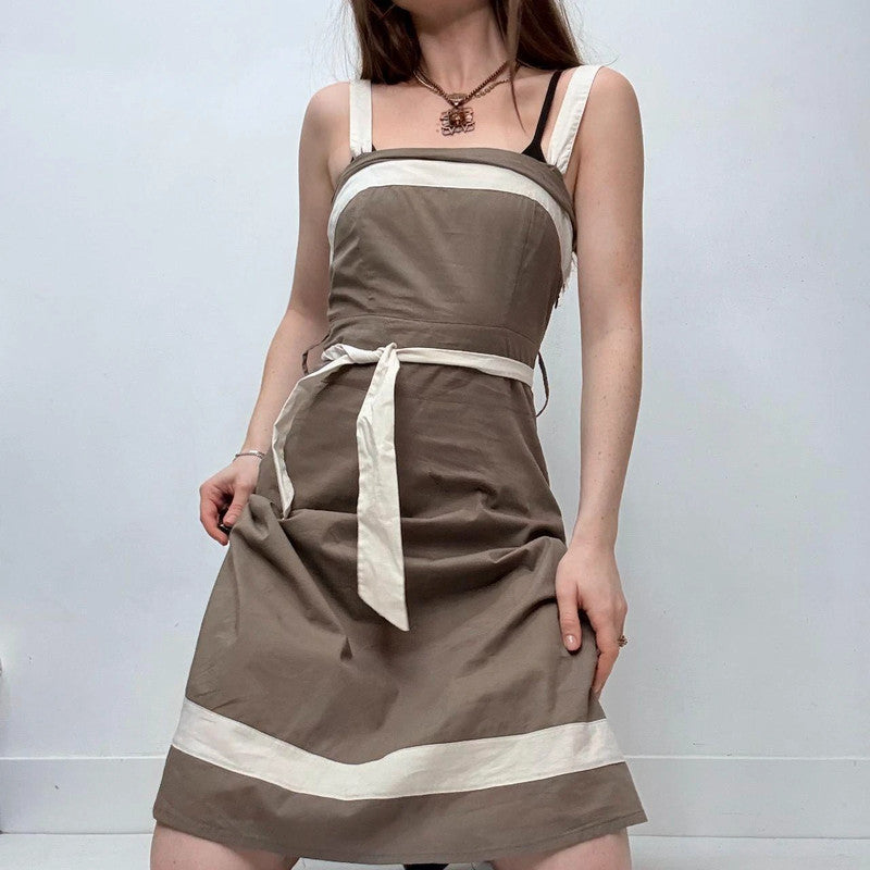 brown fitted preppy french dress