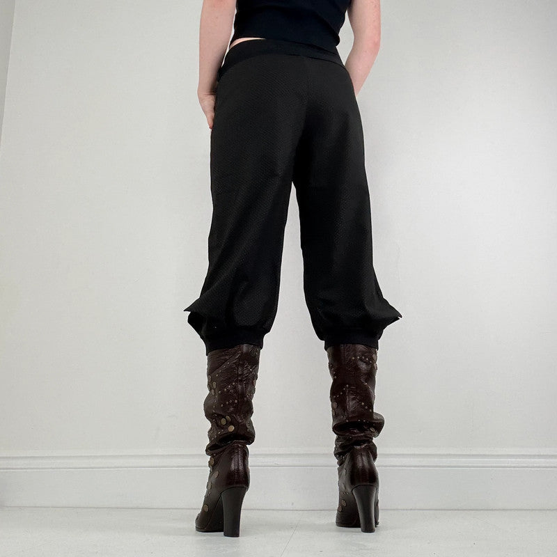 Cop Copine structured polkadot capri pants