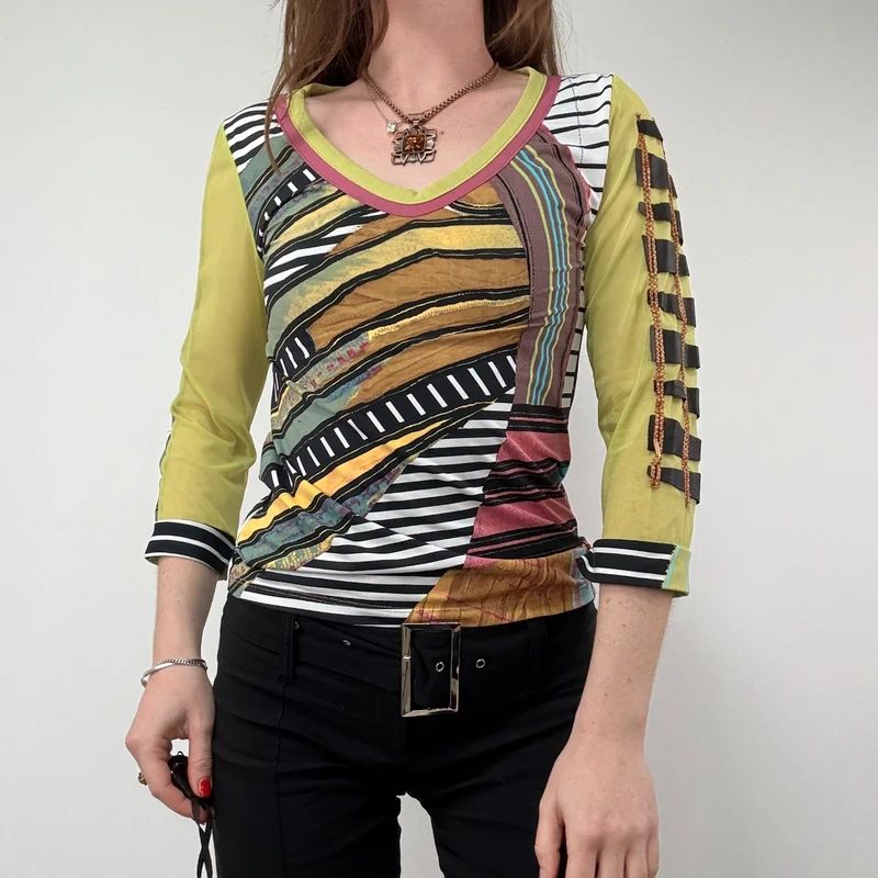 Save the Queen Graphic Patterned T-Shirt