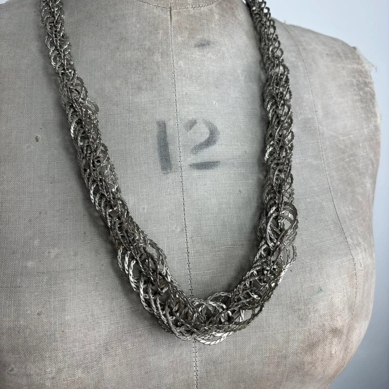 Chunky metal layered chain necklace