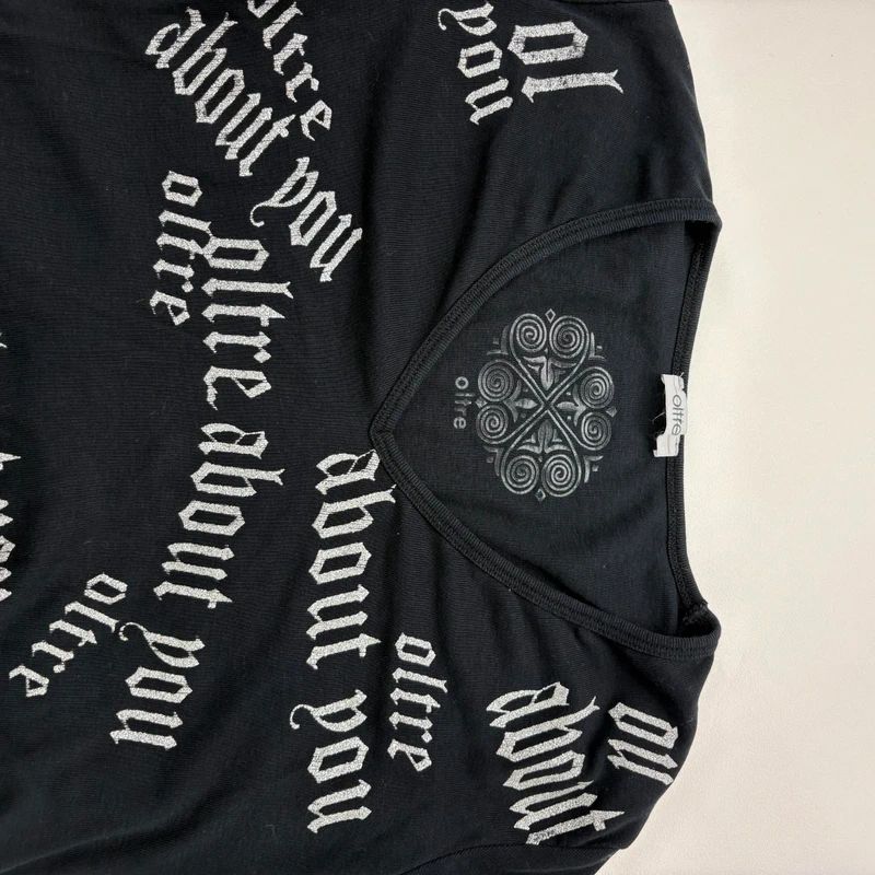 Grunge graphic text t-shirt