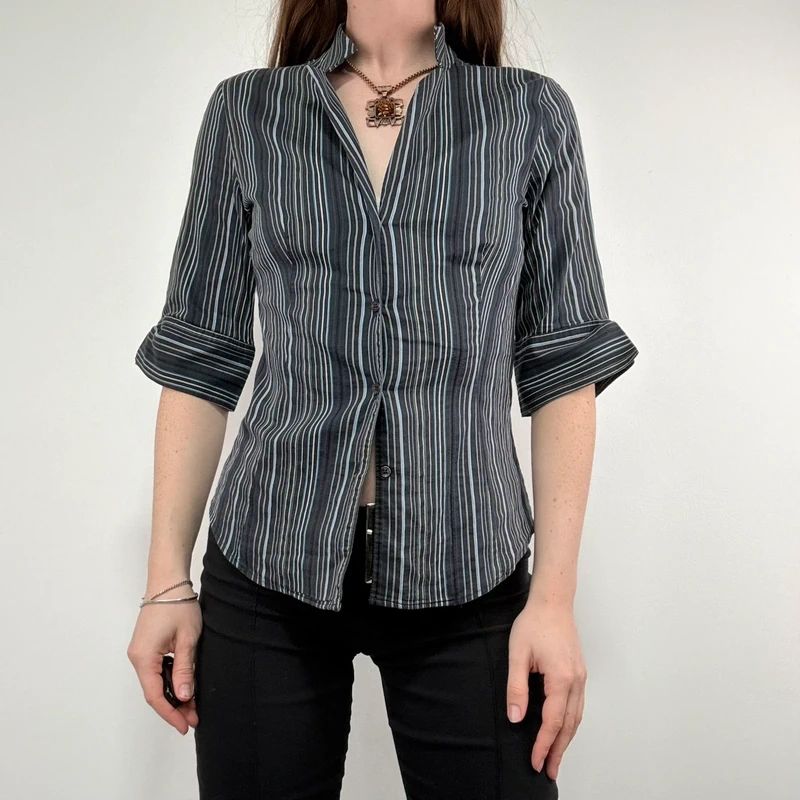 navy pinstripe fitted 3/4 length sleeve shirt