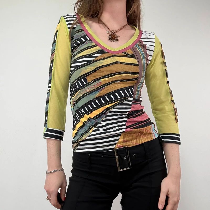 Save the Queen Graphic Patterned T-Shirt