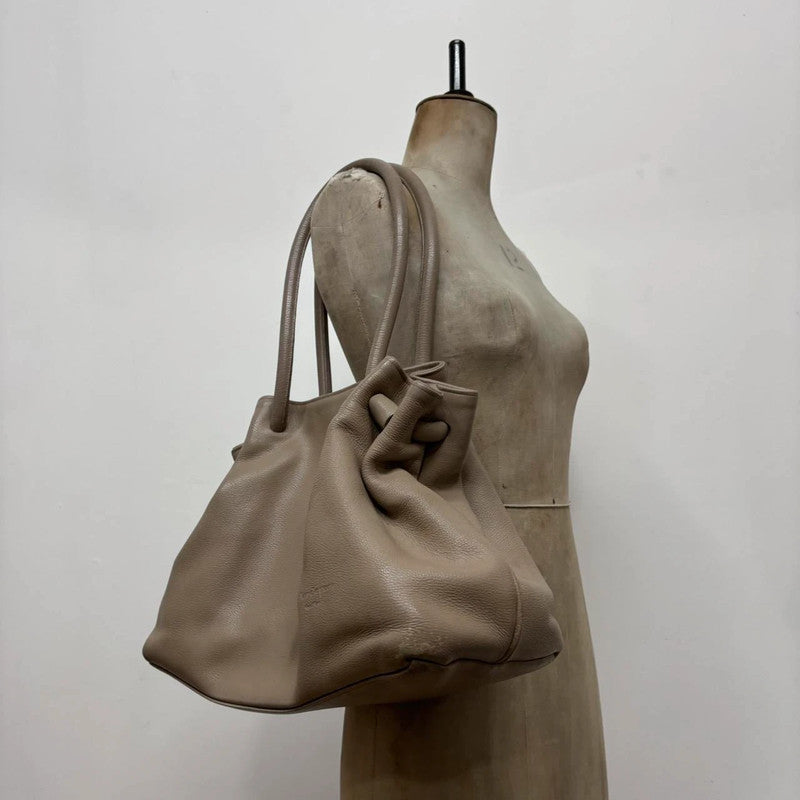 chunky oversized tan leather shoulder bag