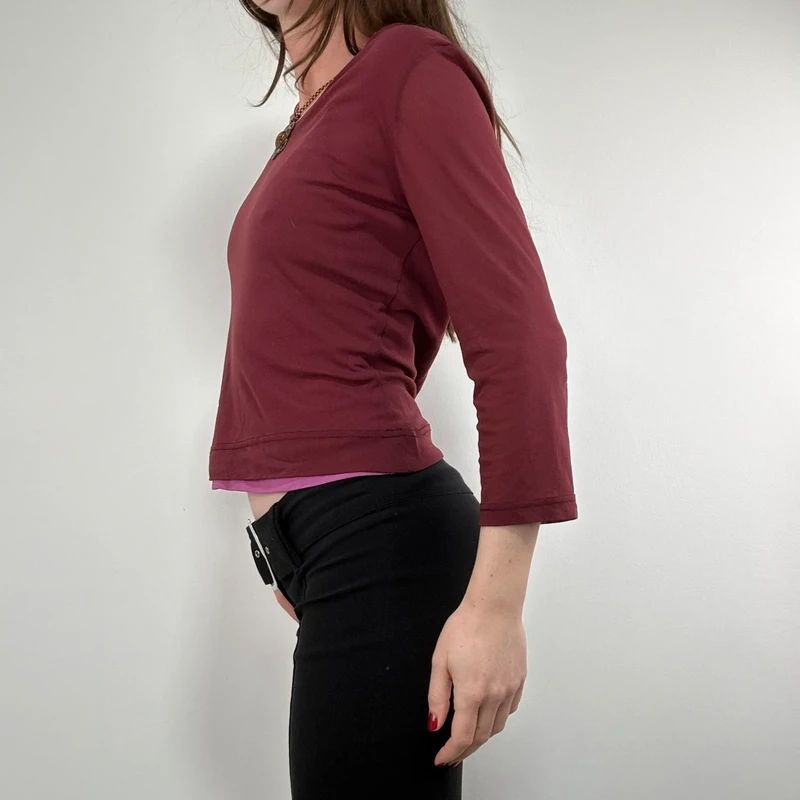 layered burgundy slouchy 3/4 length sleeve t-shirt