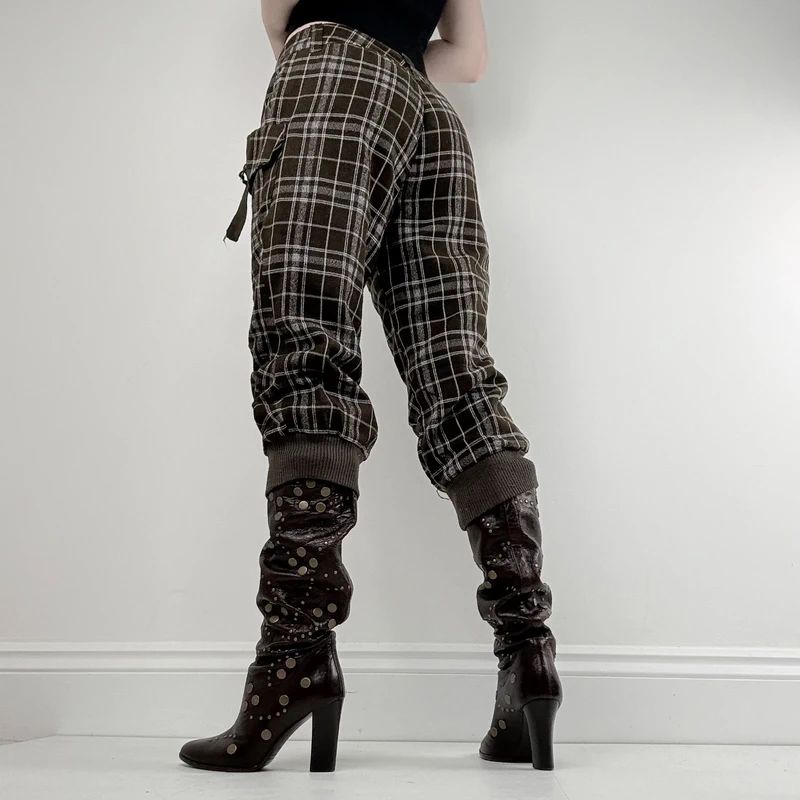 khaki tartan puff cinched capri trousers