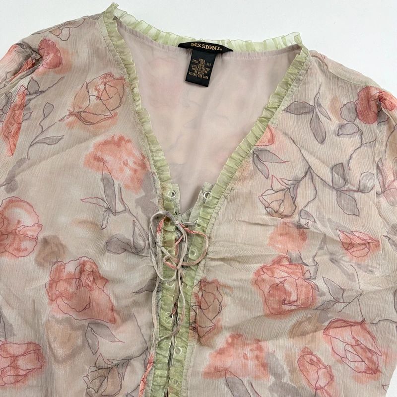 Sheer Crinkle Floral Lace-Up Fairy Shirt