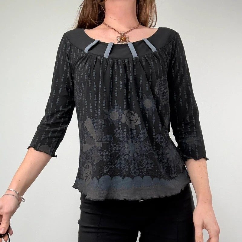black wide neck belt loop 3/4 length sleeve polkadot t-shirt