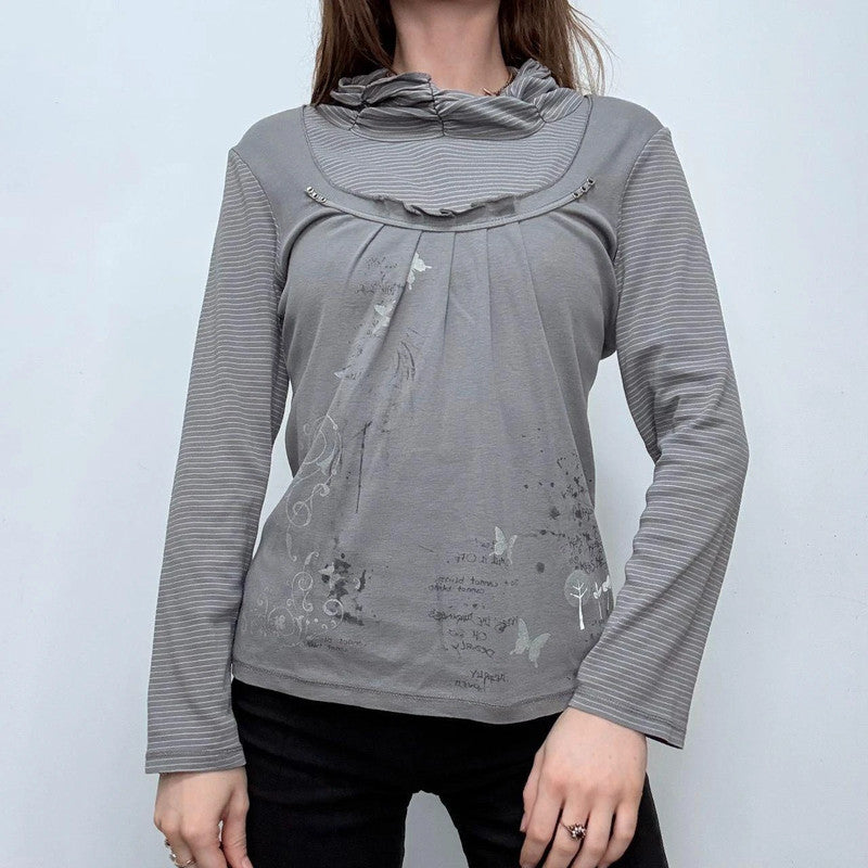 grey long sleeve pinstriped t-shirt